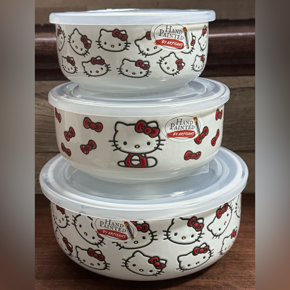 Cute 🥰 Collection Hello kitty Hand Painted food containers with lid set of 3